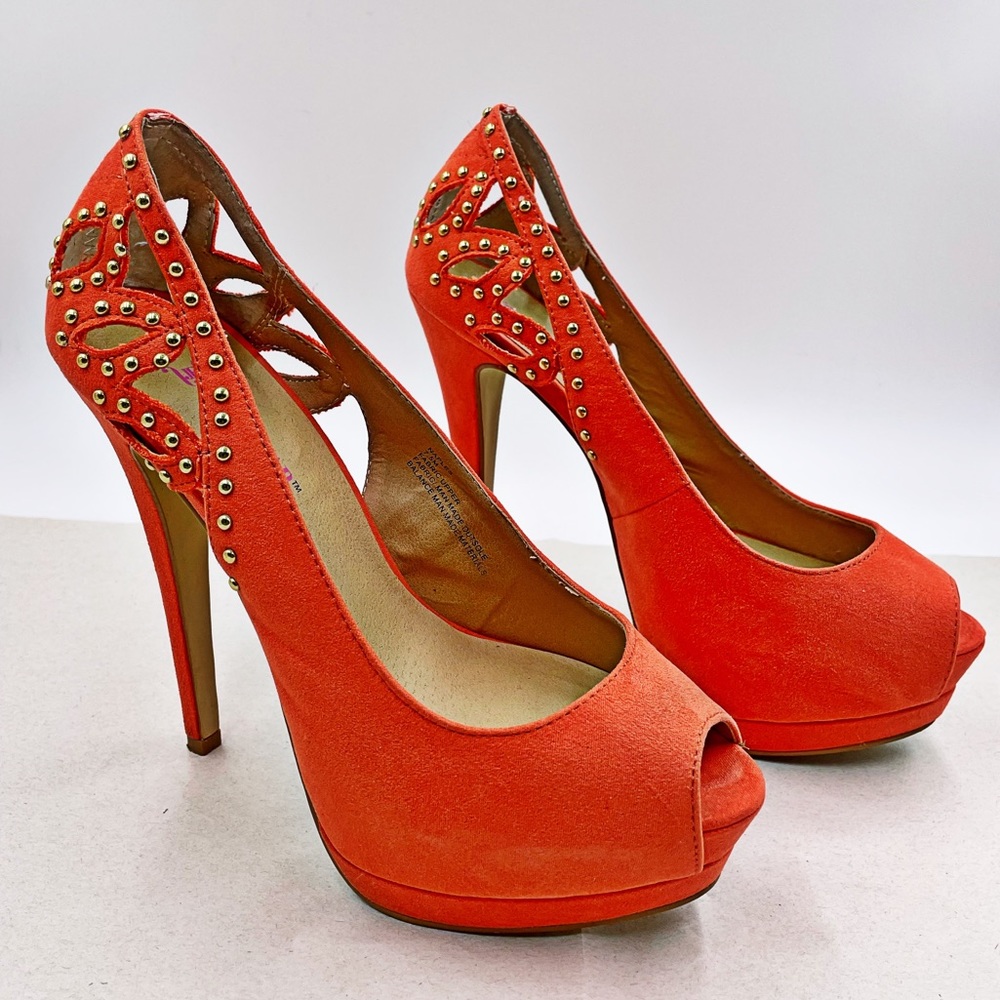 Fabulous Orange Platform Peek-a-boo Toe Pumps